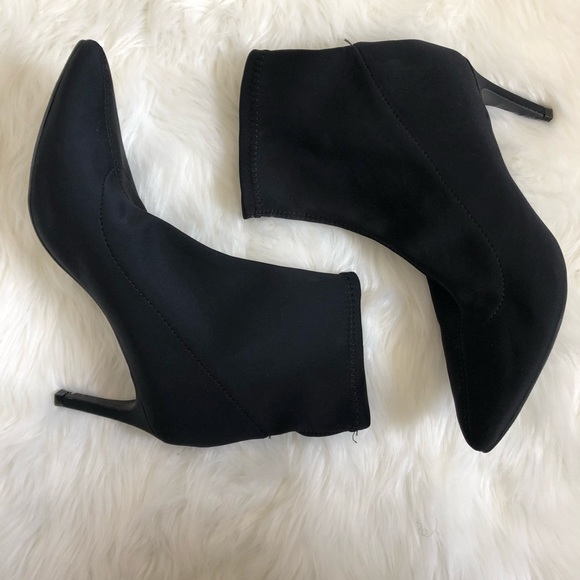 Ankle suede boots - Picture 2 of 2